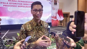 Ketua OJK Provinsi Kepri, Sinar Dananjaya