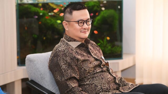 Wakil Ketua DPRD Kota Batam Hendra Asman, SH.MH