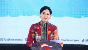 Kepala Eksekutif Pengawas Perilaku Pelaku Usaha Jasa Keuangan, Edukasi dan Pelindungan Konsumen Friderica Widyasari Dewi