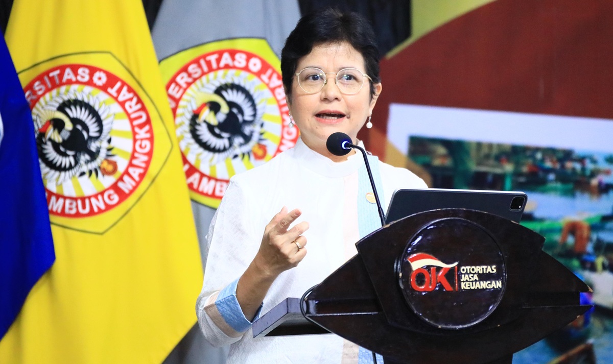 Ketua Dewan Audit OJK Sophia Wattimena