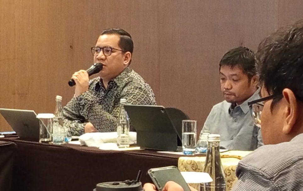 Ikhsan Utama, Ekonomi Senior Departemen Kebijakan Ekonomi dan Moneter Bank Indonesia