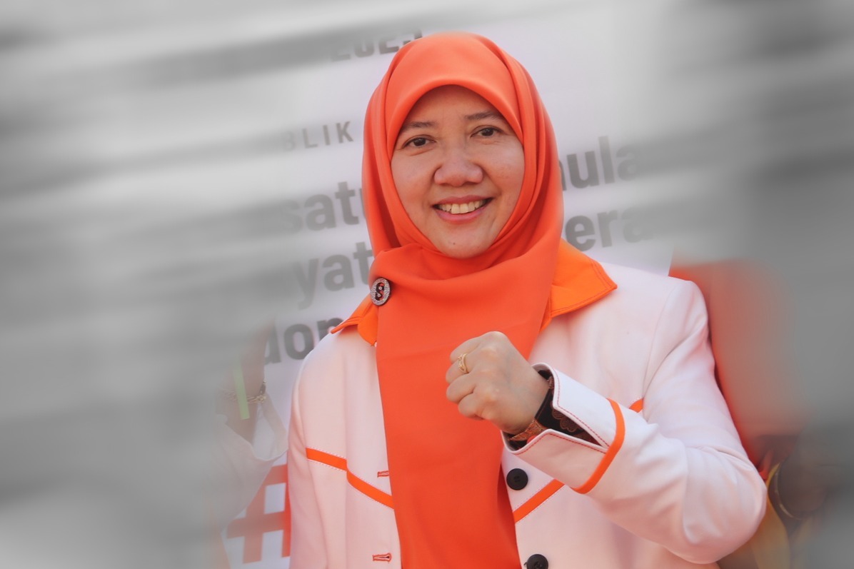 Ketua DPW PKS Kepri Suryani