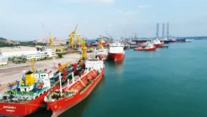 ilustrasi sektor maritim