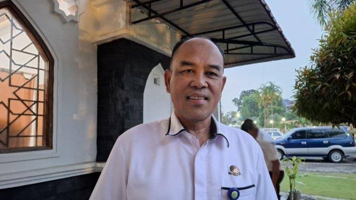 Kepala Dinas Koperasi dan Usaha Mikro Kota Batam, Salim,