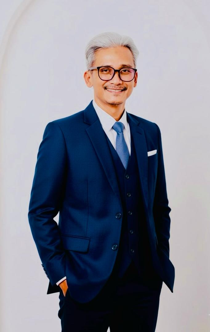 Ketua ISEI Cabang Batam sekaligus Dosen Universitas Internasional Batam, Dr. Suyono Saputra
