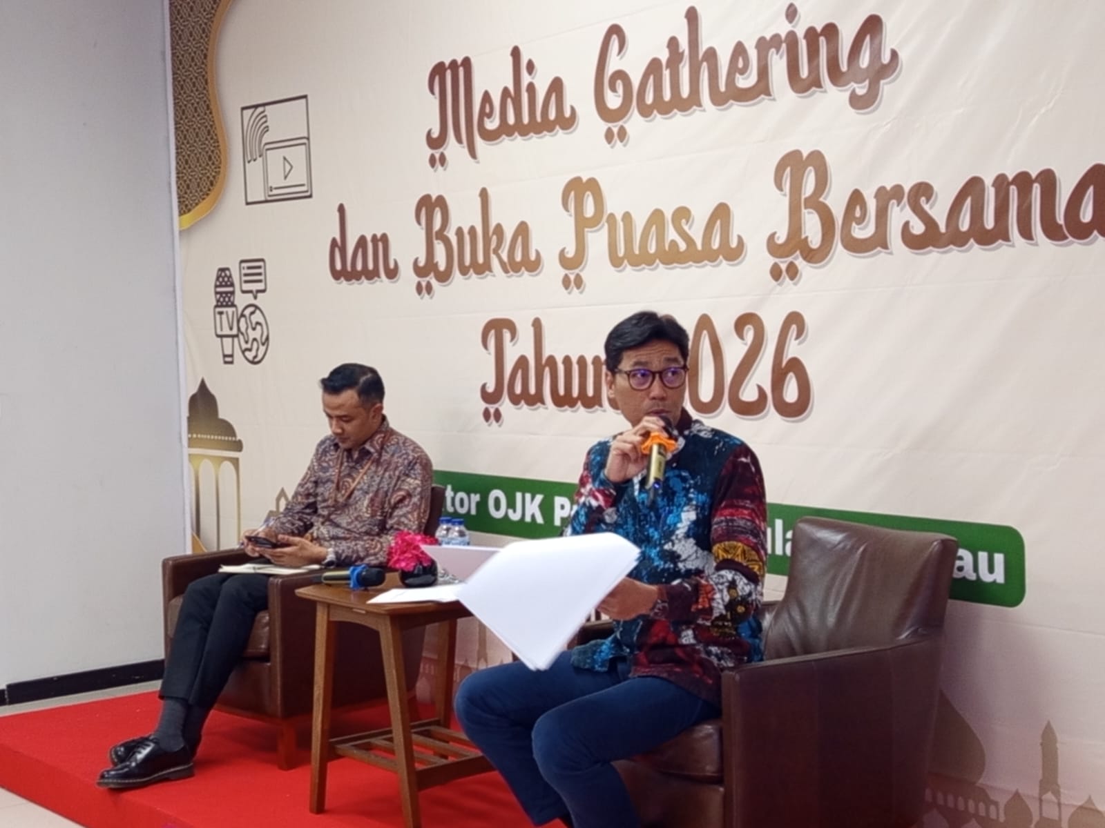 Kepala OJK Provinsi Kepri, Sinar Danandjaya Kepala OJK Provinsi Kepri, Sinar Danandjaya