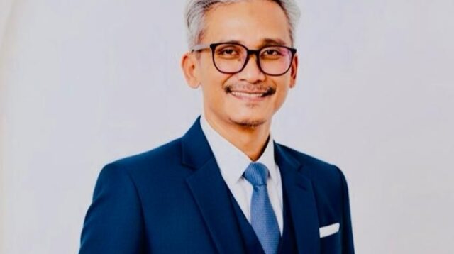 Ketua ISEI Cabang Batam sekaligus Dosen Universitas Internasional Batam, Dr. Suyono Saputra