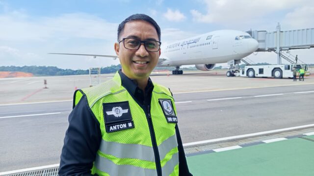 Direktur Operasional PT Bandara Internasional Batam, Anton Marthalius