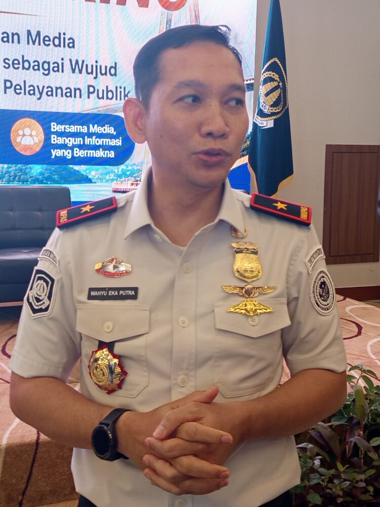 Kepala Kantor Imigrasi Kelas I Khusus TPI Batam, Wahyu Eka Putra
