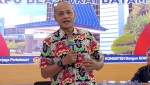 Kepala Bidang Bimbingan Kepatuhan dan Layanan Informasi KPU Bea Cukai Batam, Setiawan Rosyidi