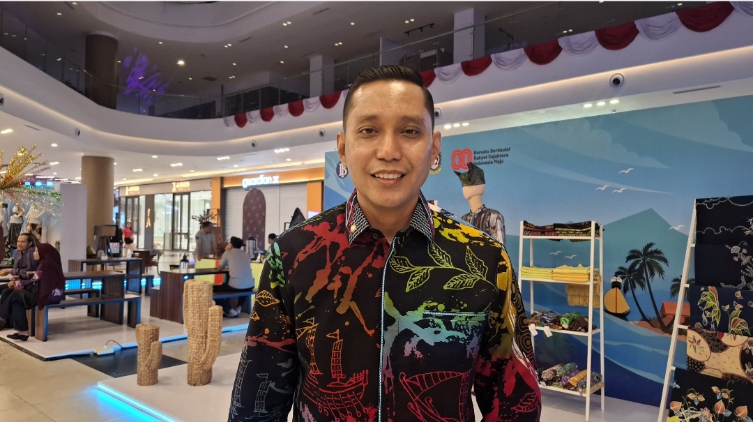 Kepala Dinas Koperasi dan UKM Provinsi Kepulauan Riau yang juga Pelaksana Tugas Kepala Dinas Perindustrian dan Perdagangan Kepri, Riki Rionaldi, S.STP., M.Si