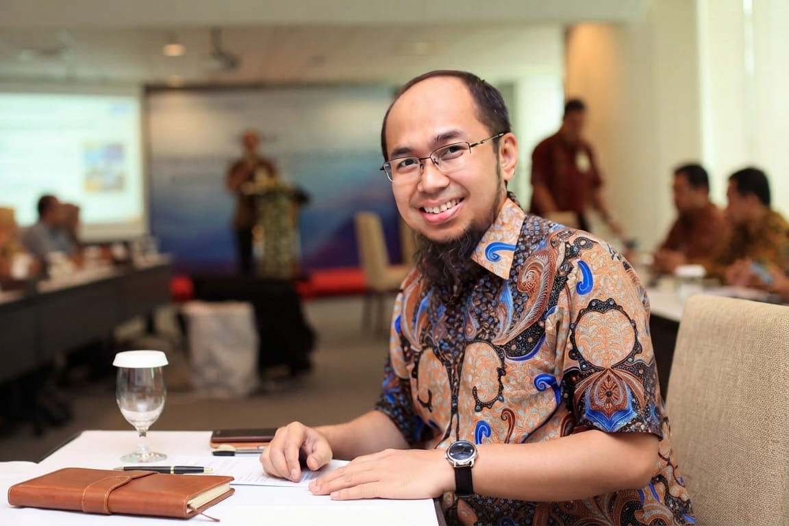 Mohd Rizky, S.Kom., M.M. Alumnus Pascasarjana Magister Manajemen Konsentrasi Manajemen Risiko, Universitas Diponegoro.