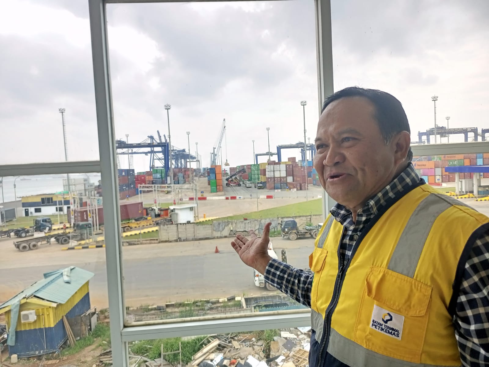 Direktur PT Batam Terminal Petikemas (BTP), Capt. Basori Alwi
